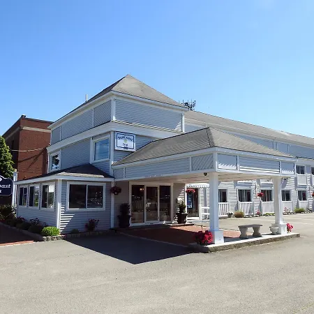 Seacoast Inn